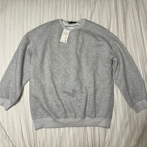Oversized grey crewneck sweatshirt- tags on